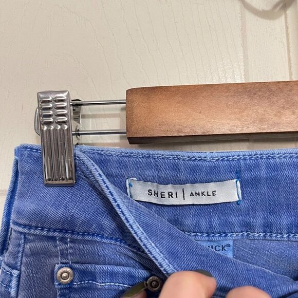 NYDJ Women's Parisian Blue Colored Raw Hem Sheri Ankle Straight Stretch Jeans 2 - Picture 4 of 11